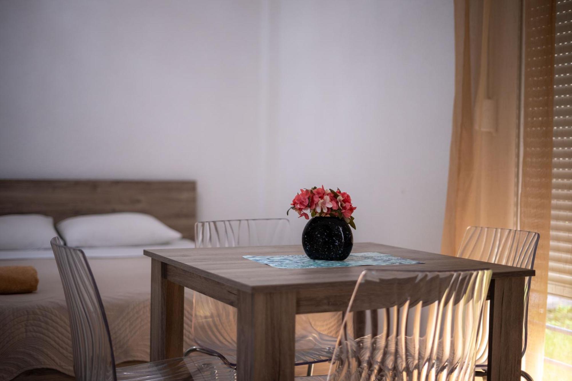 Luna Apartments Гевгели Екстериор снимка