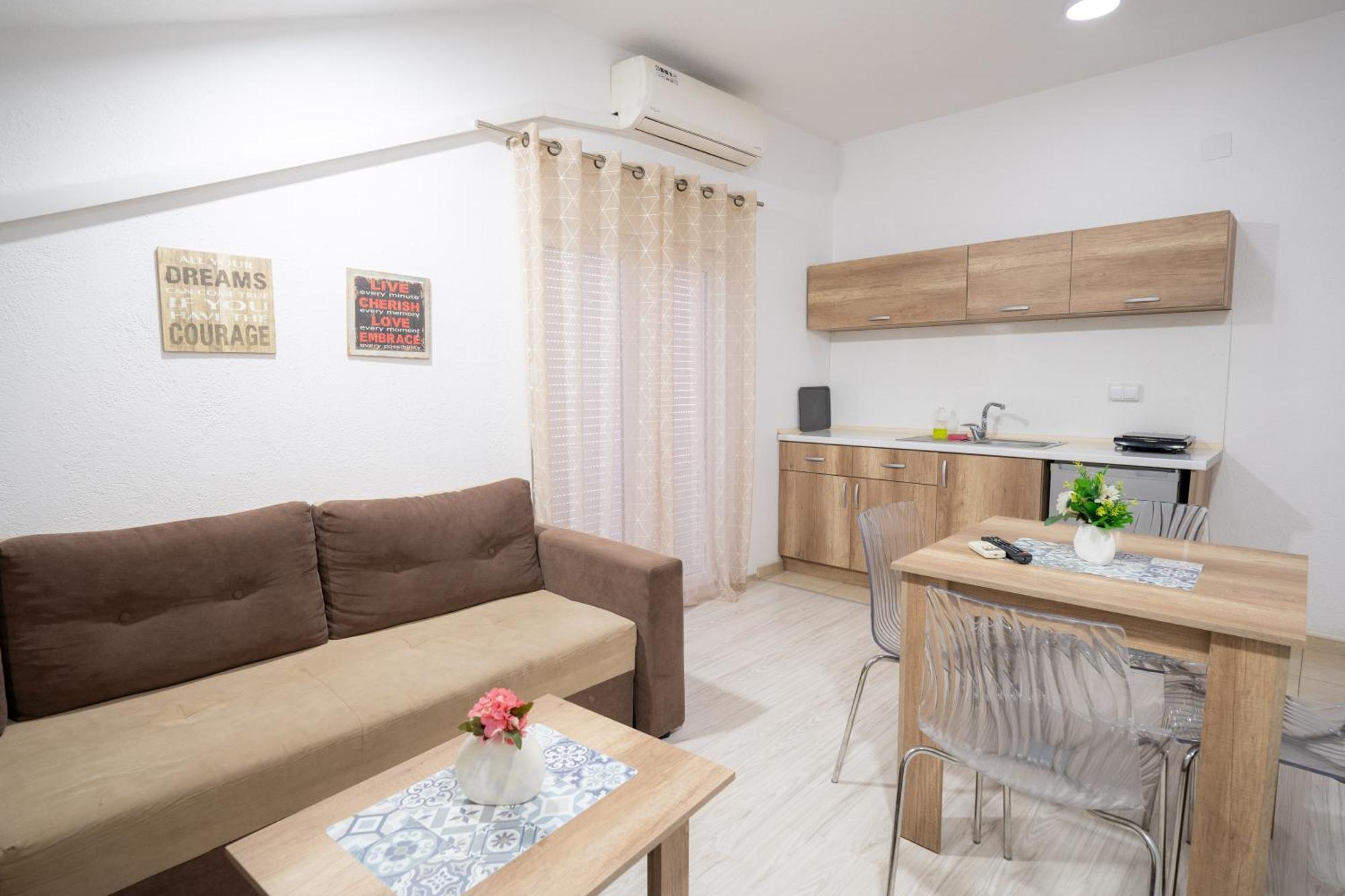Luna Apartments Гевгели Екстериор снимка