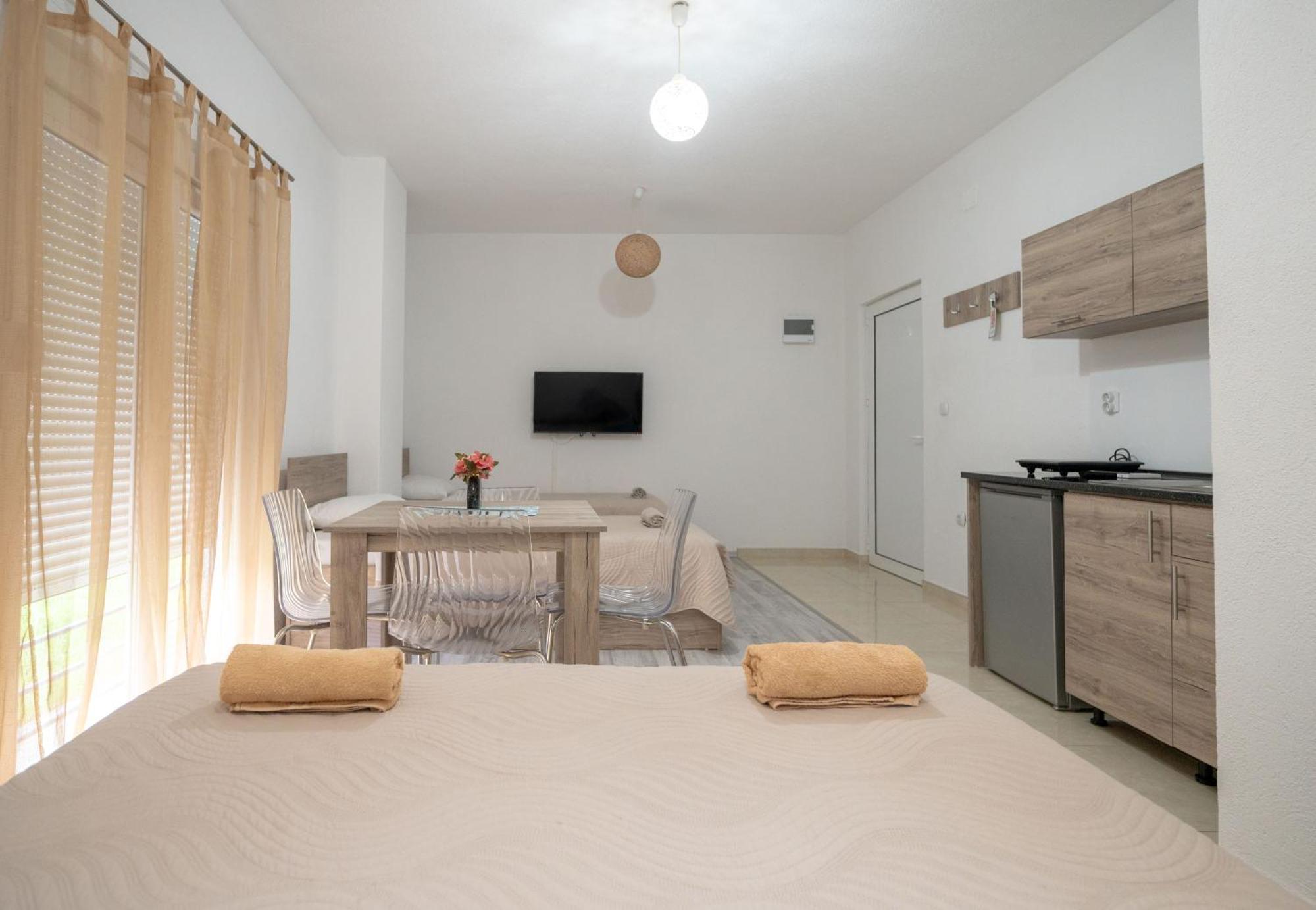 Luna Apartments Гевгели Екстериор снимка