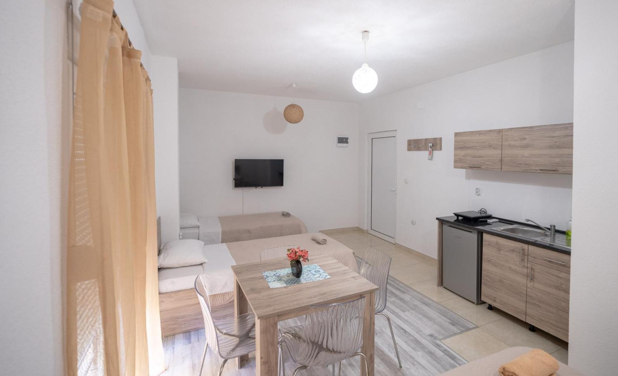 Luna Apartments Гевгели Екстериор снимка